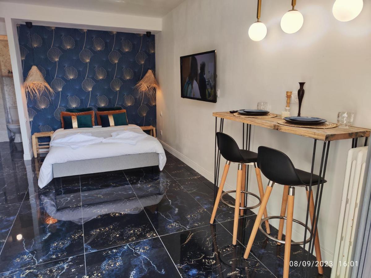 Studio Avec Jaccuzzi Saintry-sur-Seine Екстер'єр фото